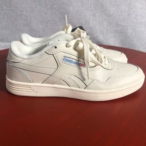 NEW Reebok Classic Club MEMT Women’s Size 7 Shoes Ivory/Blue Low Tennis Sneakers